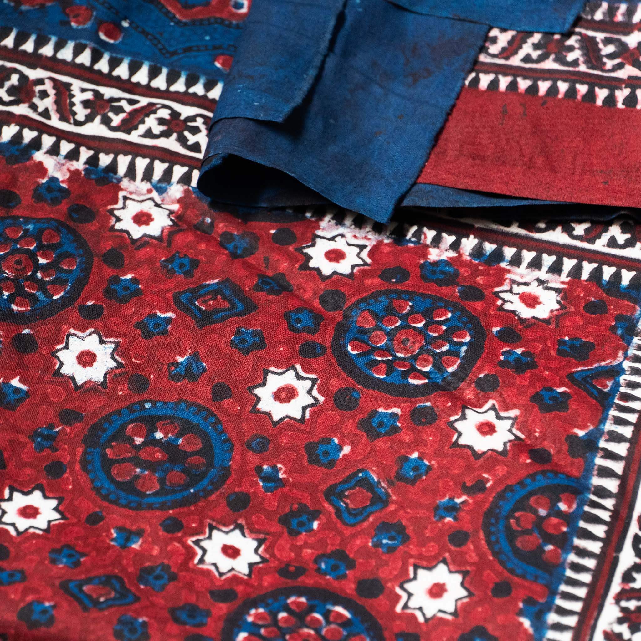 Chaki Ajrak